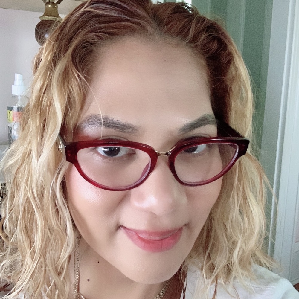 Meet your Posher, Miriam